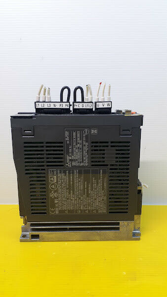 Mitsubishi Electric Melservo-J4 MR-J4-40A-RJ 400W AC Servo Drive MRJ440ARJ