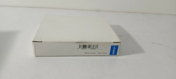 Omron E2J-W10MA Proximity switch 1 meter cable Omron Corporation Japan New