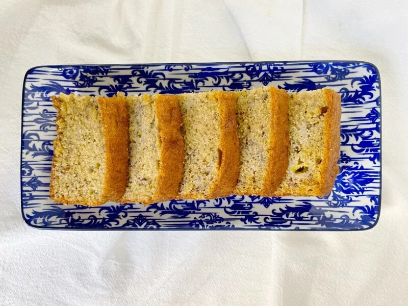 Vic Ellie Banana Cake (8 x 8)