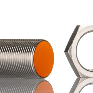 Sensore di prossimità Cilindro filettato ifm electronic, M18, rilevamento 8 mm, da 10 → 36 V c.c.