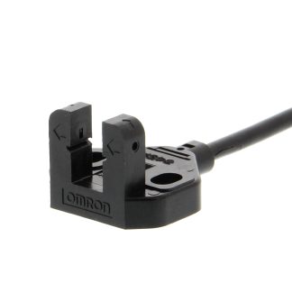 Sensore fotoelettrico Omron, a fascio diretto, rilevamento 5 mm, uscita PNP