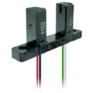Sensore fotoelettrico Fessura Omron, a fascio passante, rilevamento 9,5 mm, uscita NPN